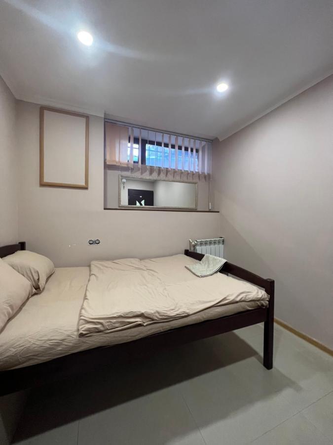 N1 Guest Hause Hotel Erevan Exterior foto