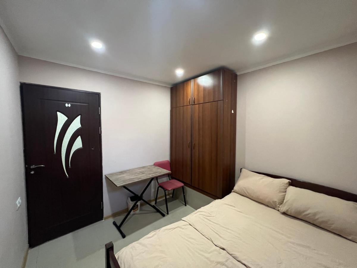 N1 Guest Hause Hotel Erevan Exterior foto